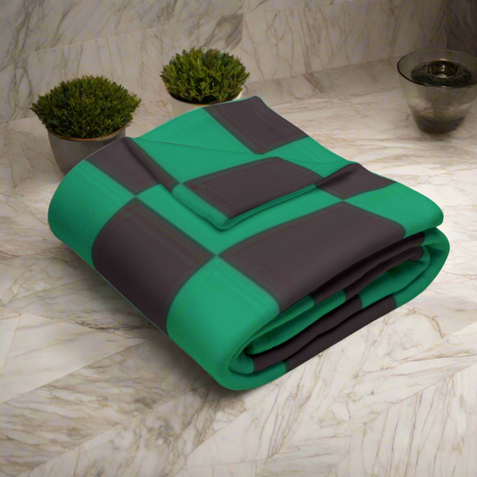 Green & Black Pattern Arctic Blanket